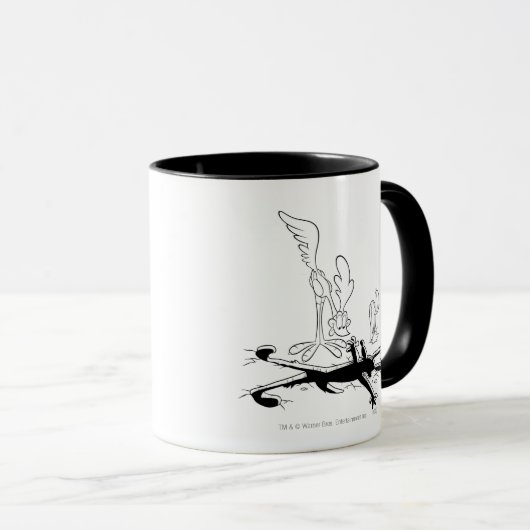 Mug ROAD RUNNER™ et WILE E. COYOTE™ Trou en forme (Devant droit)