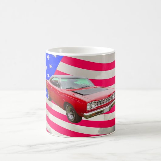 Mug Roadrunner 1968 de Plymouth et drapeau américain (Centre)