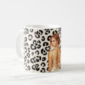 Mug Robe dorée à imprimé léopard rousse (Devant gauche)