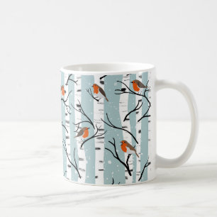 Mug Robins européens sur bouleau d'argent dans la neig
