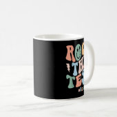 Mug Rock The Test Testing Day Retro Motivational Teach (Devant droit)
