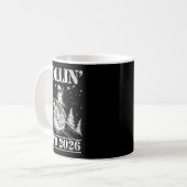 Mug Rollin' Into 2026 Funny Raccoon Dumpster Fire Art  (Devant gauche)