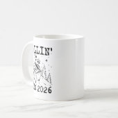 Mug Rollin’ Into 2026 Raccoon Dumpster Fire Funny New (Devant gauche)