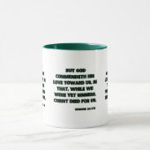 Mug Romains 5:8 KJV Bible Écriture Deux Tons (Centre)