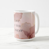 Mug Romantique Blush Rose or Floral (Devant droit)