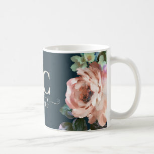 Mug Romantique foncé avec initiales florales peintes c