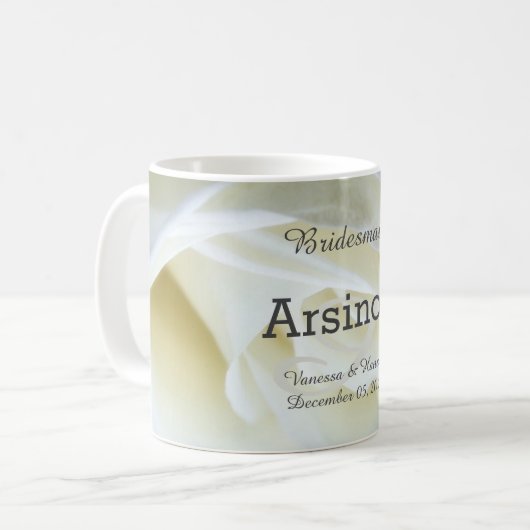 Mug Rose blanche moderne Monogramme (Devant gauche)