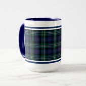 Mug Rose Clan Chasse Tartan (Devant gauche)