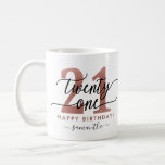 Mug Rose Gold 21st Birthday Photo<br><div class="desc">Tendance chic mug photo de 21e anniversaire. Design avec or rose 21 ,  scénario de calligraphie 21 ,  joyeux anniversaire et un nom. Un cadeau branché pour 21 ans.</div>
