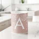 Mug Rose Gold - Pink Sparkle Parties scintillant Nom d<br><div class="desc">Rose Gold - Blush Pink Ombre Luxury Chic Sparkle Dripping Parties scintillant sur Monogramme Foil Métallique Nom et première tasse de café. La tasse Girly Sparkly fait le cadeau parfait Noël ou Sweet 16 Anniversaire pour quelqu'un qui aime l'or rose.</div>