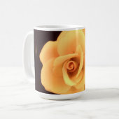 Mug Rose jaune, photo de 2004. (Devant gauche)