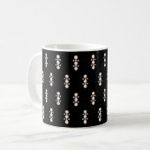 Mug Rose sur le design noir (Devant gauche)