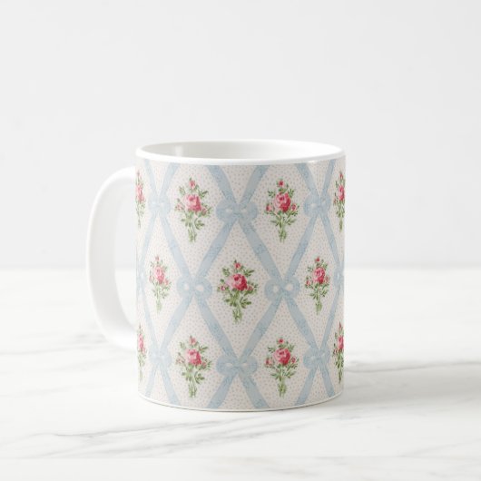 Mug Rose Victorian Roses w/Blue Ribbon Lattice (Devant gauche)