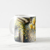Mug Roses Dorées sur le Mur d'une Maisonnette en Pierr (Devant gauche)
