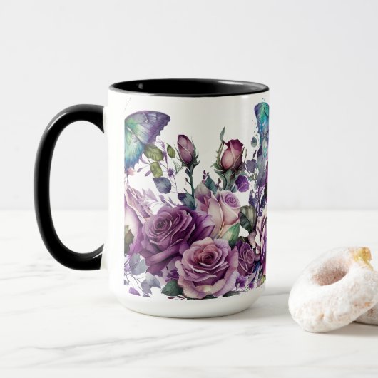Mug Roses et papillons floraux violets (Avec donut)