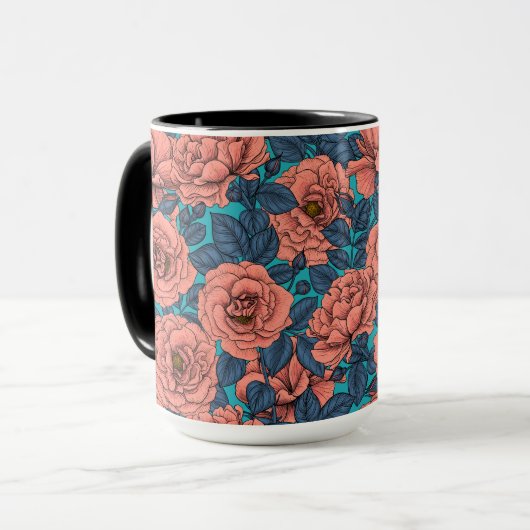 Mug Roses roses avec feuilles bleus sur bleu (Devant gauche)