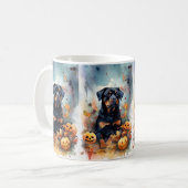 Mug Rottweiler Halloween avec citrouilles épouvantable (Devant gauche)
