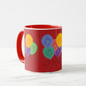 Mug Rouge avec des ballons multicouleurs (Devant gauche)