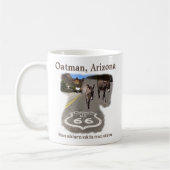 Mug Route 66 Oatman Arizona Burros Dans La Rue (Gauche)