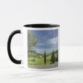 Mug Route de campagne entre cyprès et (Gauche)