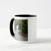 Mug Routes d'enroulement par la forêt tropicale, île (Devant gauche)