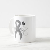 Mug Ruban de sensibilisation gris avec papillon (Devant gauche)