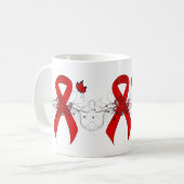 Mug Ruban de sensibilisation rouge avec papillon (Devant gauche)