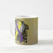 Mug Ruban de sensibilisation violet et jaune avec aile (Devant gauche)