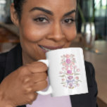 Mug Ruban Floral Boho rose violet<br><div class="desc">Boho et tasse rustique avec illustration dessinée à la main des arcs et des fleurs aux couleurs rose et violet.</div>