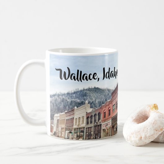 Mug Rue de banque en Wallace Idaho (Avec donut)