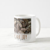 Mug Rustic Holiday Love and Joy Pine Cone (Devant droit)