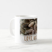 Mug Rustic Holiday Love and Joy Pine Cone (Devant gauche)