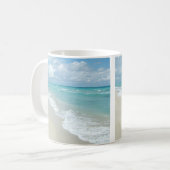 Mug Sable extrême de blanc de vue de plage de (Devant gauche)