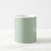 Mug Sage Green Nom Moderne Élégant Monogramme Boho (Centre)