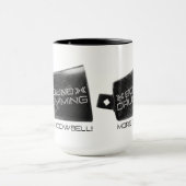 Mug Sain battant du tambour de "plus de sonnaille !" (Centre)