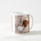 Mug Saint Baptême Élégant Moderne Chic Coeur Bébé Phot (Devant droit)