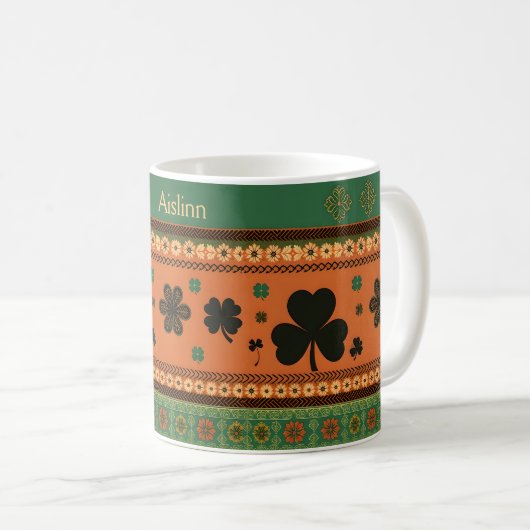 Mug Saint Patrick's Day Shamrocks et fleurs (Devant droit)