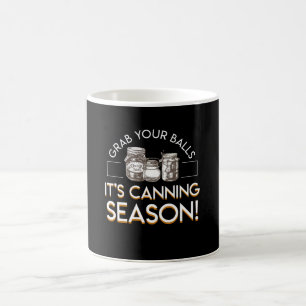 Mug Saisissez vos boules sa saison de mise en boîte