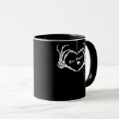 Mug Saison classique Skeleton Hand Heart (Devant droit)