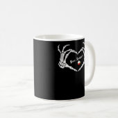 Mug Saison classique Skeleton Hand Heart (Devant droit)
