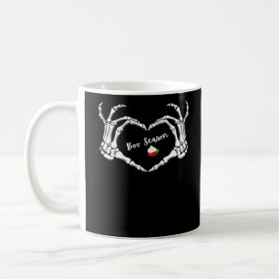 Mug Saison classique Skeleton Hand Heart