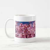 Mug Sakura Cherry Blossoms embrassés par Sunlight (Gauche)