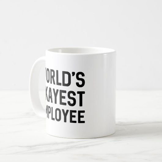 Mug Salarié le plus Okayest dans le monde (Devant gauche)