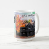 Mug Salem Witch House à Salem Massachusetts (Devant droit)