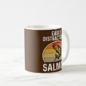 Mug Salmon Fisherman Easily Distracted by Fishing (Devant droit)
