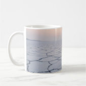 Mug Salt Flats à l'aube : Paysage minimaliste éthéré (Gauche)