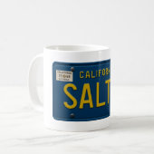 Mug Salty -Retro 1969 California License Plate Graphic (Devant gauche)