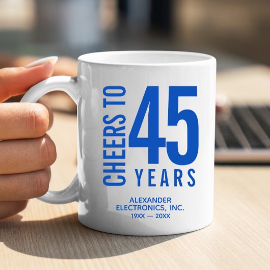 Mug Salutations à l'anniversaire d'affaires de 45 ans