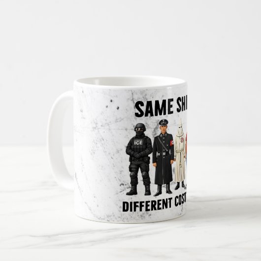 Mug Same Different Costume (Devant gauche)