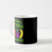 Mug Saving Batteries Going Green Funny Inappropriate H (Devant gauche)